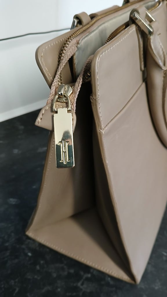 Hobbs London 100% Leather Handbag Neutral Light Brown. Used item, good condition.