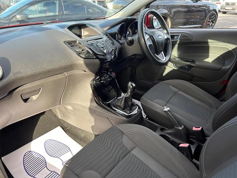 2014 Ford Fiesta 1.25 82 Zetec 5dr HATCHBACK PETROL Manual