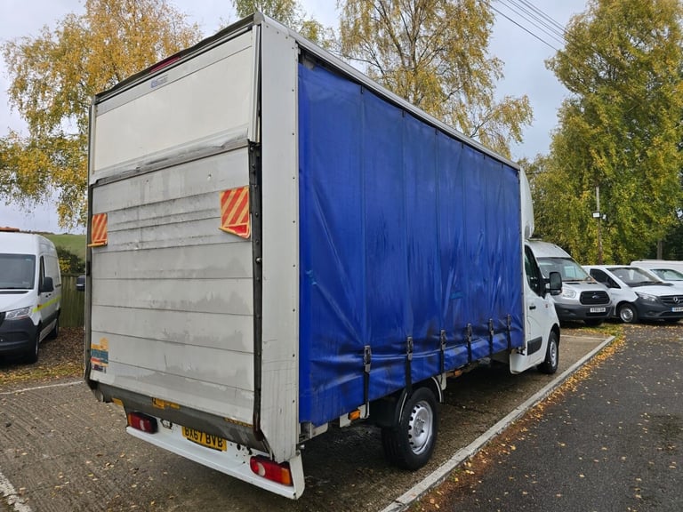 2017 Renault Master 2.3 DCI 145 LUTON CURTAIN SIDE TAIL LIFT CHASSIS CAB Diesel Manual