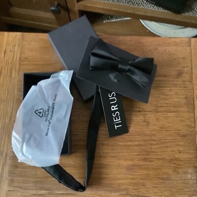 image for BN Men Tie From Ties R US RPP £15BN