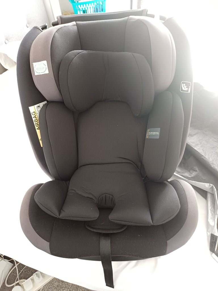 image for Childs car seat 