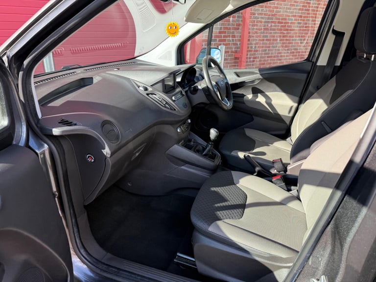2019 Ford Tourneo Courier 1.5 TDCi Zetec Euro 6 5dr MPV Diesel Manual