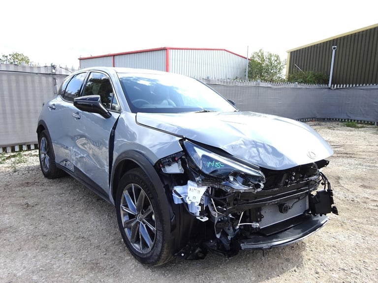 2024 74 REG LEXUS LBX TAKUMI HYBRID AUTO DAMAGED REPAIRABLE SALVAGE