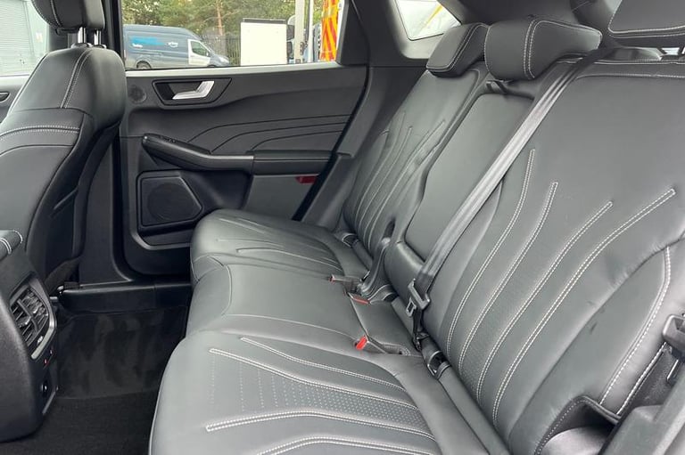 2023 Ford Kuga 2.5 FHEV Vignale 5dr CVT - POWER TAILGATE, HEATED SEATS, REVERSING CAMERA - Estate...