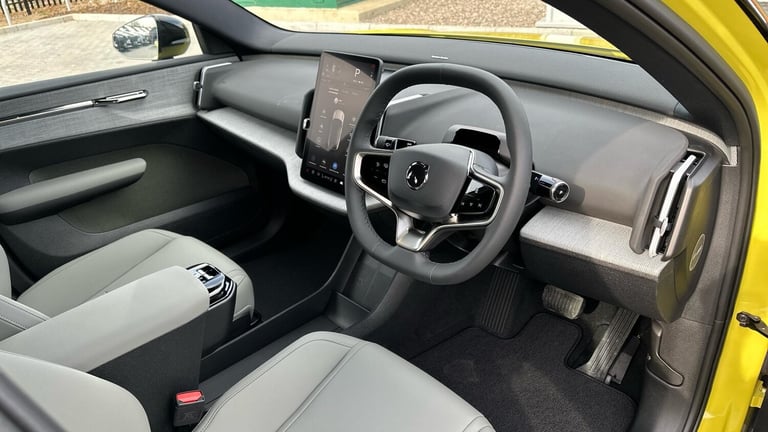 2025 Volvo EX30 315kW Twin Motor Performance Plus 69kWh 5dr Auto ESTATE ELECTRIC Automatic