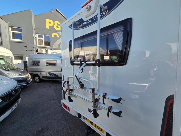 Elddis Autoquest 195 4 Berth 4 forward facing belted seat  DIESEL MANUAL 2018/18