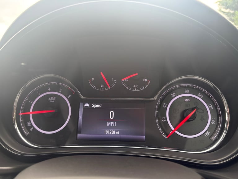 2015 Vauxhall Insignia 2.0 CDTi [140] ecoFLEX Tech Line 5dr [Start Stop] ESTATE Diesel Manual