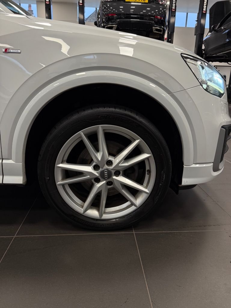 2017 67 AUDI Q2 1.4 TFSI COD S LINE SUV 5DR PETROL S TRONIC EURO 6 (S/S) (150 PS