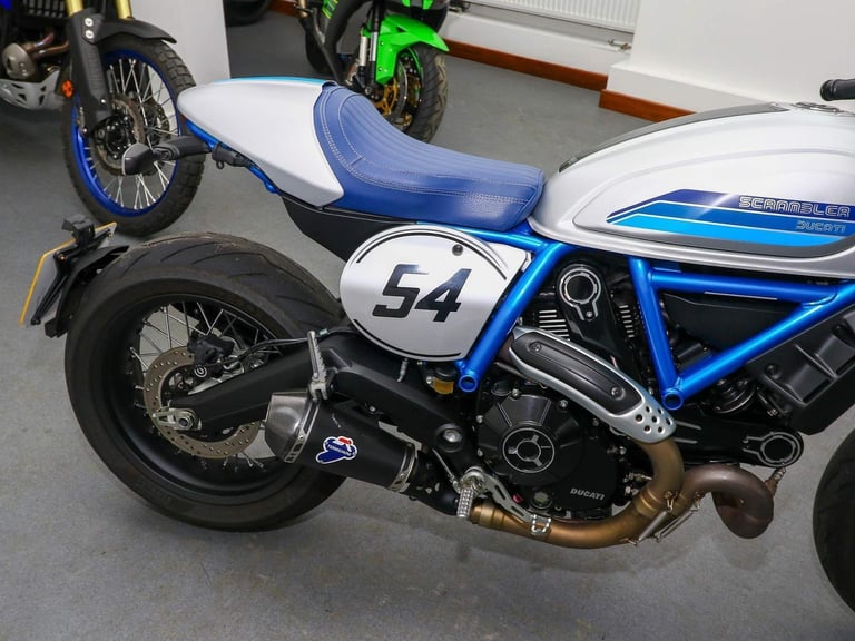 2019, '19 Ducati Scrambler Café Racer. ONLY 2,629 MILES. Termignoni Pipe. £7,495