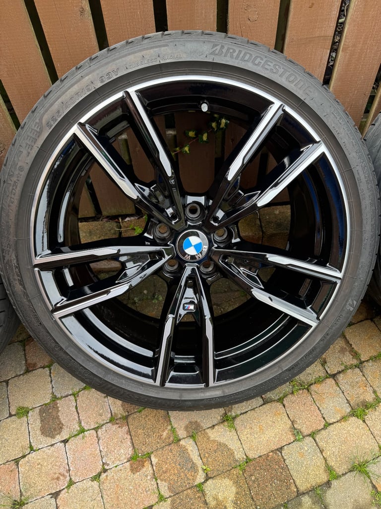 Genuine OEM BMW 791M Alloy Wheels 19”