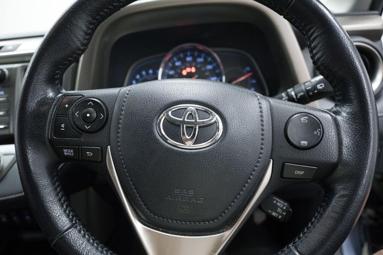 2014 Toyota RAV4 2.0 D-4D Invincible 5dr ESTATE DIESEL Manual