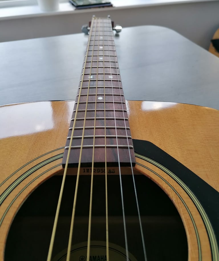 Yamaha F310 Acoustic Guitar
