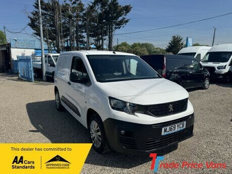 Peugeot Partner BLUEHDI PROFESSIONAL L1 AIR CON EURO 6 ULEZ COMPLIANT 32K MILES