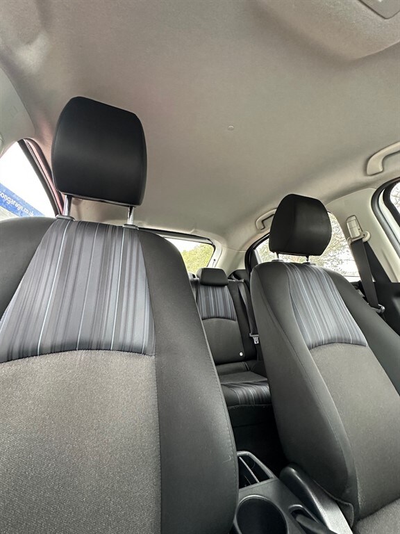 2015 Mazda Mazda2 SE Hatchback Petrol Manual