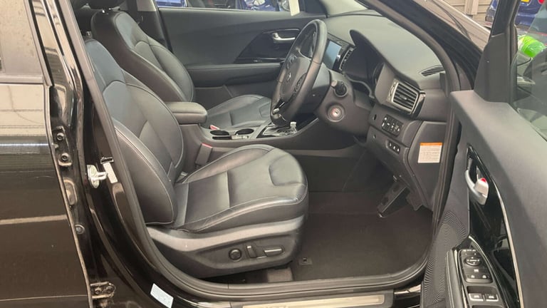2018 Kia Niro 1.6 Niro 3 PHEV Semi-Auto 5dr SUV Hybrid Automatic