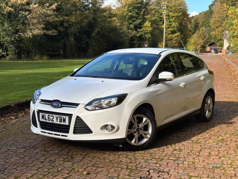 image for  Ford Focus 1.0T EcoBoost Zetec Euro 5 (s/s) 5dr Petrol Manual