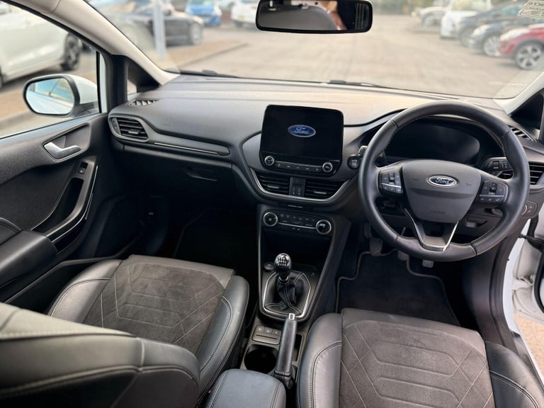  Ford Fiesta Fiesta Titanium Vignale 5 door 1.0L EcoBoost 100PS FWD 6-Speed Manual Petrol Manual