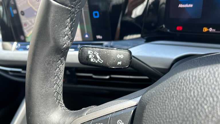 2022 Volkswagen Golf 1.0 TSI Life 5dr Petrol Hatchback Hatchback Petrol Manual