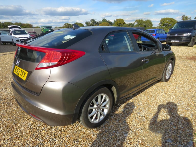 2013 Honda Civic 1.8 i-VTEC EX  EXCELLENT OVERALL CONDITION HATCHBACK Petrol Manual