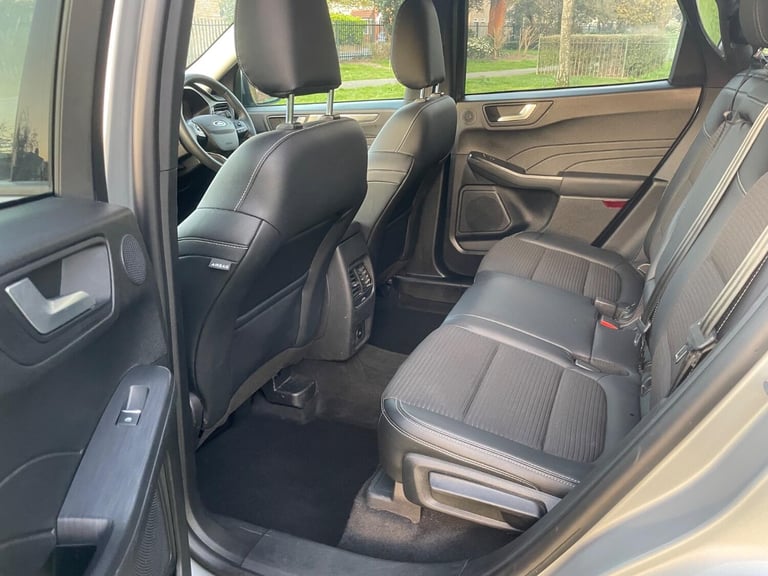 FORD KUGA 1.5 Kuga Titanium Edition 5 door 1.5L EcoBoost 150PS FWD 6 Speed