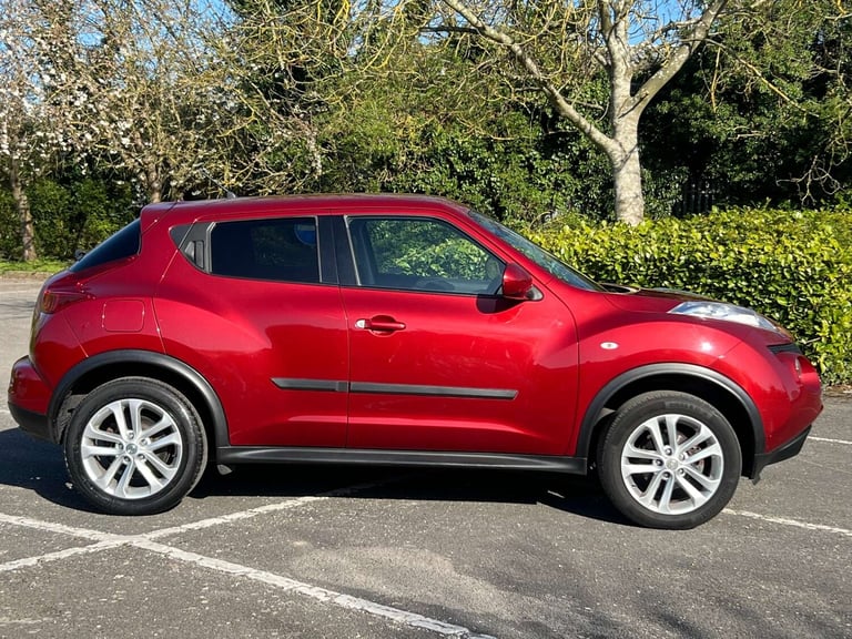 2011 Nissan Juke 1.6 Tekna 5dr CVT HATCHBACK PETROL Automatic