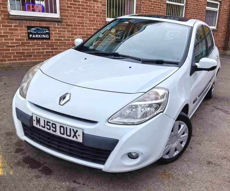 2009 Renault Clio 1.1 Clio Expression 16v 5dr Hatchback Petrol Manual