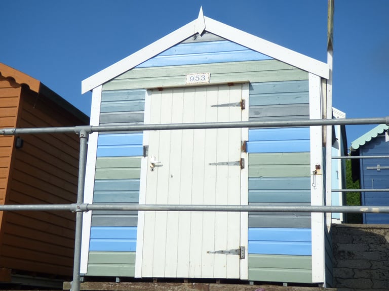image for Beach Hut at Brackenbury Cliffs, Felixstowe.