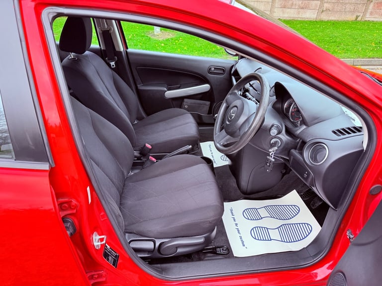 2012 12 MAZDA 2 1.3 TS 5 DOOR PETROL MANUAL £35 TAX LOW INSURANCE SMART MOTOR
