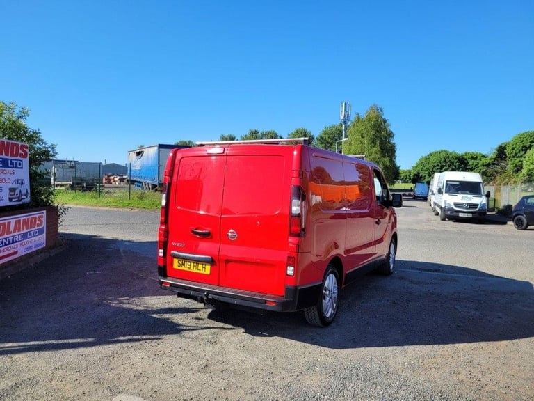 2019 ON 19 PLATE NISSAN NV300 ACENTA DCI 120BHP SWB DIESEL VAN ULEZ FREE ZONE