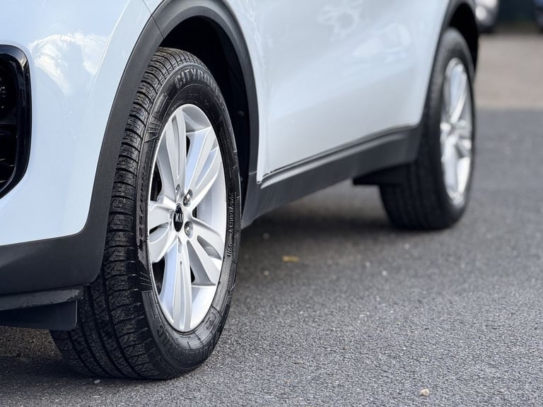 2017 Kia Sportage 1.7 CRDi ISG 2 5dr DCT Auto ESTATE DIESEL Automatic