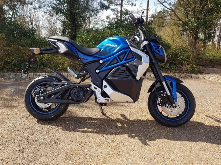 Lexmoto Cypher Electric and  Stylish