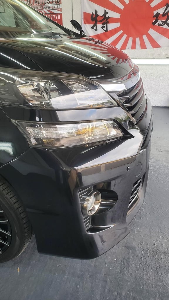Toyota vellfire golden eyes 2.4 auto fresh japanese import 7 seats 45k miles