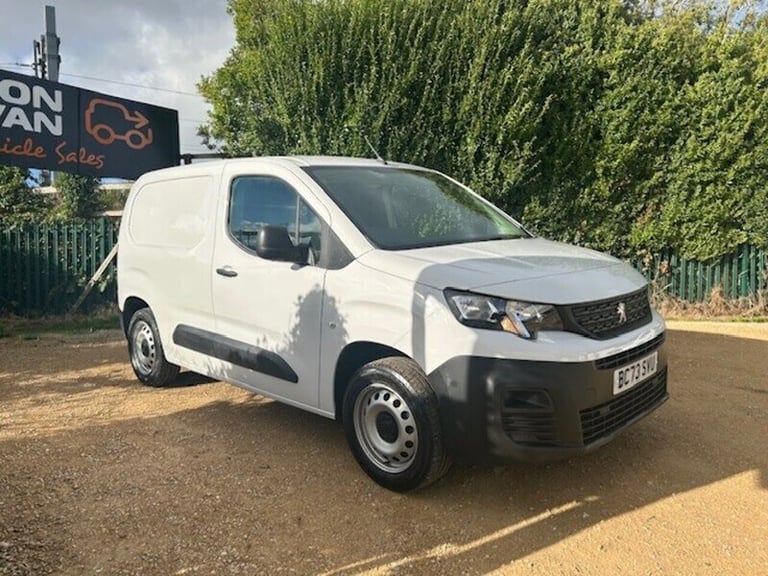 image for 2024 Peugeot Partner 1.5 BlueHDi 1000 Professional Premium + STD SWB 100PS Small Van Diesel Manual