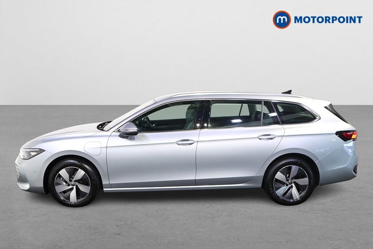 2025 Volkswagen Passat 1.5 TSI eHybrid Life 5dr DSG Estate Hybrid Automatic