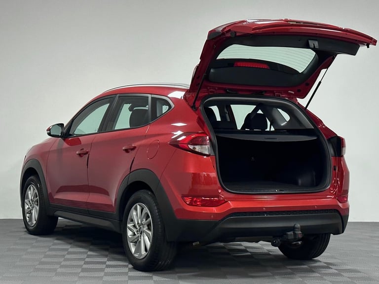 2016 Hyundai TUCSON Blue Drive SE Nav 1.7 CRDi ( 116 bhp ) Station Wagon Diesel Manual