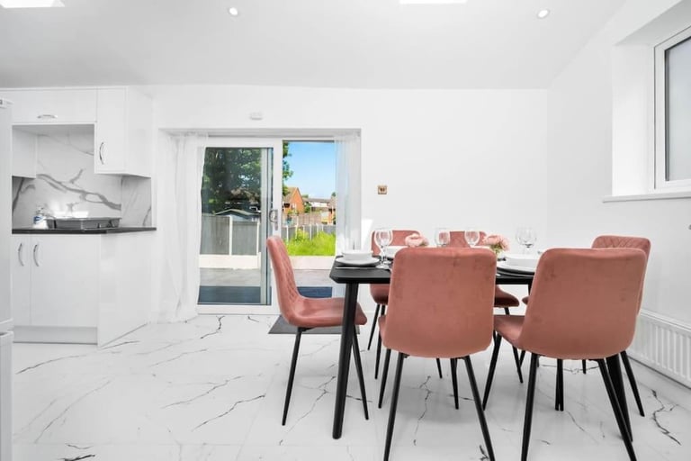 Beautiful Property in Bilston