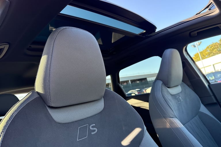 2025 Audi Q3 1.5 e-hybrid Launch Edition S Tronic Euro 6 (s/s) 5dr 26kWh SUV Automatic