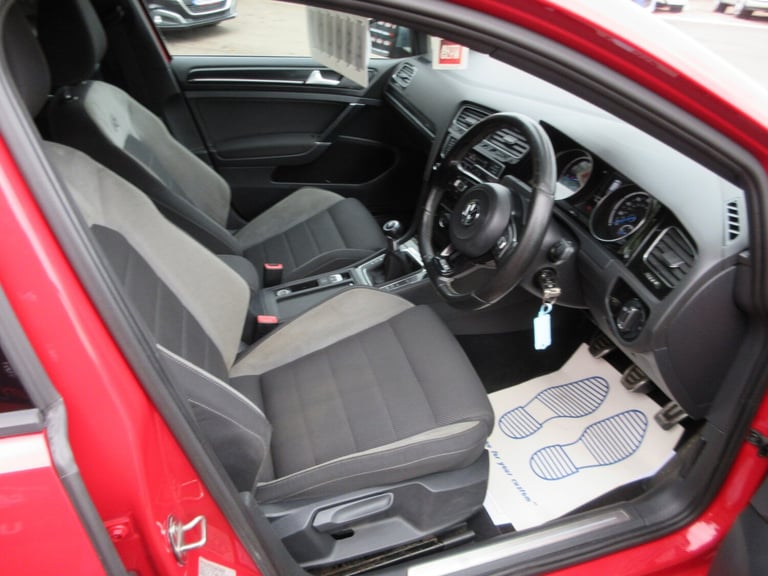 2014 Volkswagen Golf 2.0 TSI R 5dr HATCHBACK Petrol Manual