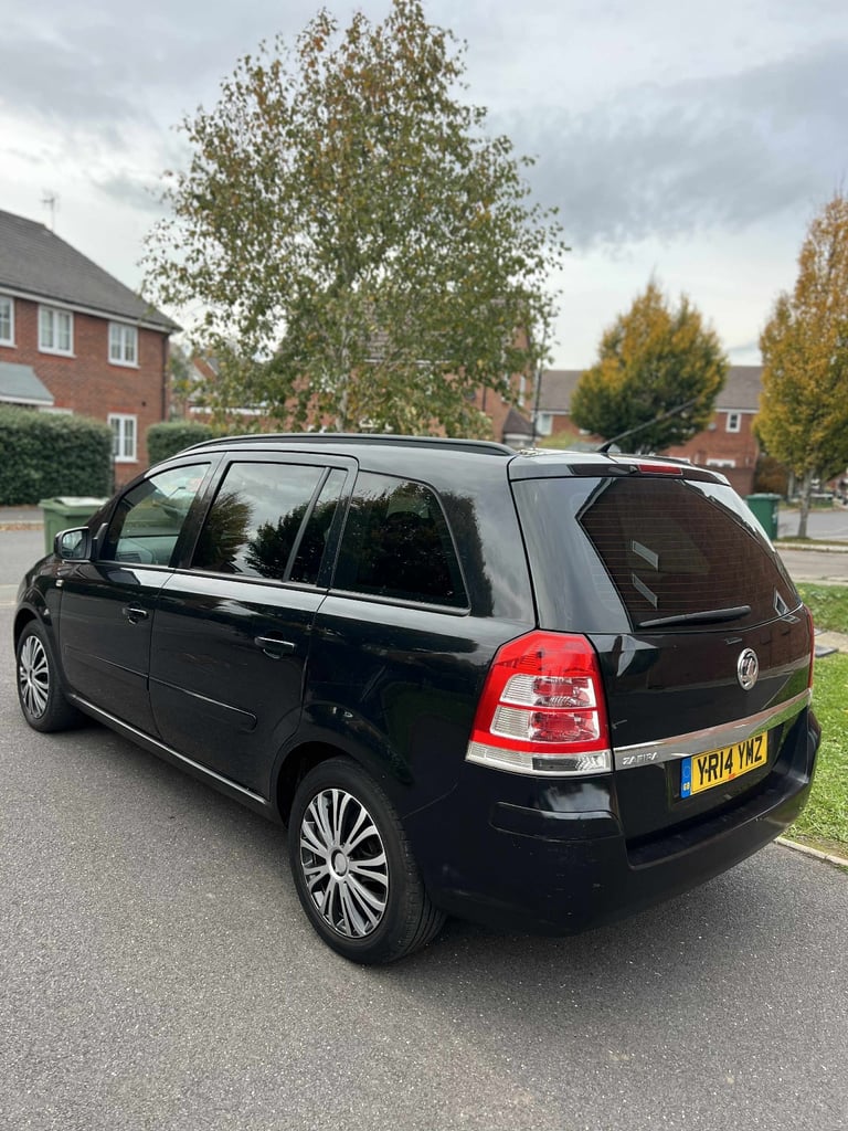 2014 Vauxhall Zafira 111k Miles, Long MOT & Ulez Free