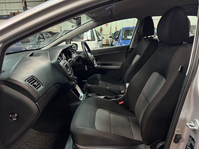 2016 Kia Ceed 1.6 CRDi 2 DCT Euro 6 (s/s) 5dr HATCHBACK Diesel Automatic