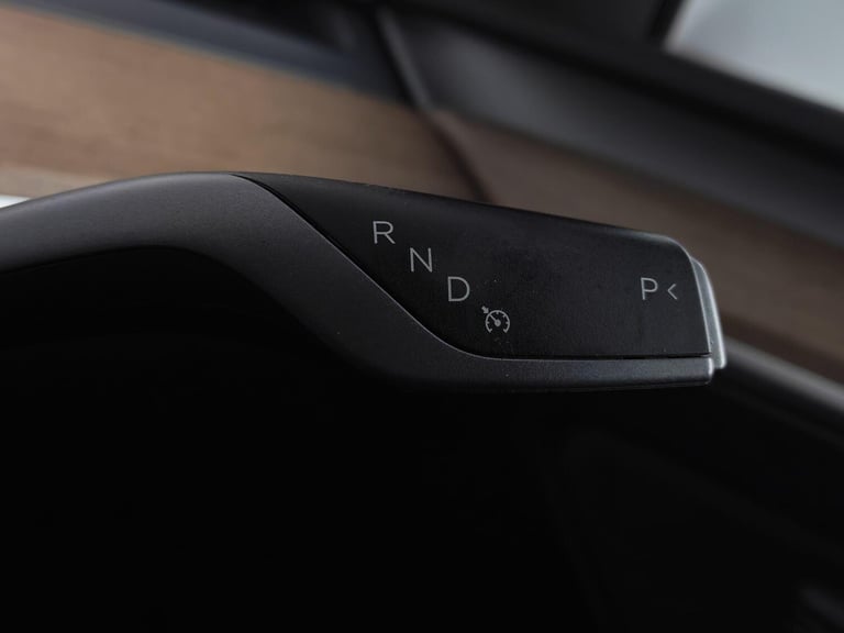 2022 Tesla Model Y (Dual Motor) Long Range Auto 4WDE 5dr MPV Electric Automatic