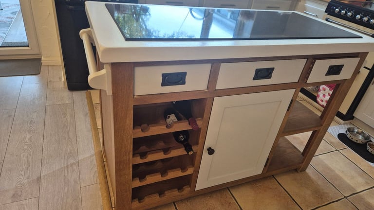Kitchen Island