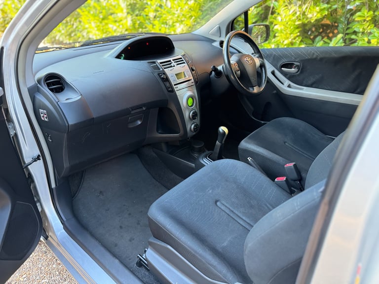 Toyota, YARIS, Hatchback, 2007, Manual, 1296 (cc), 3 doors