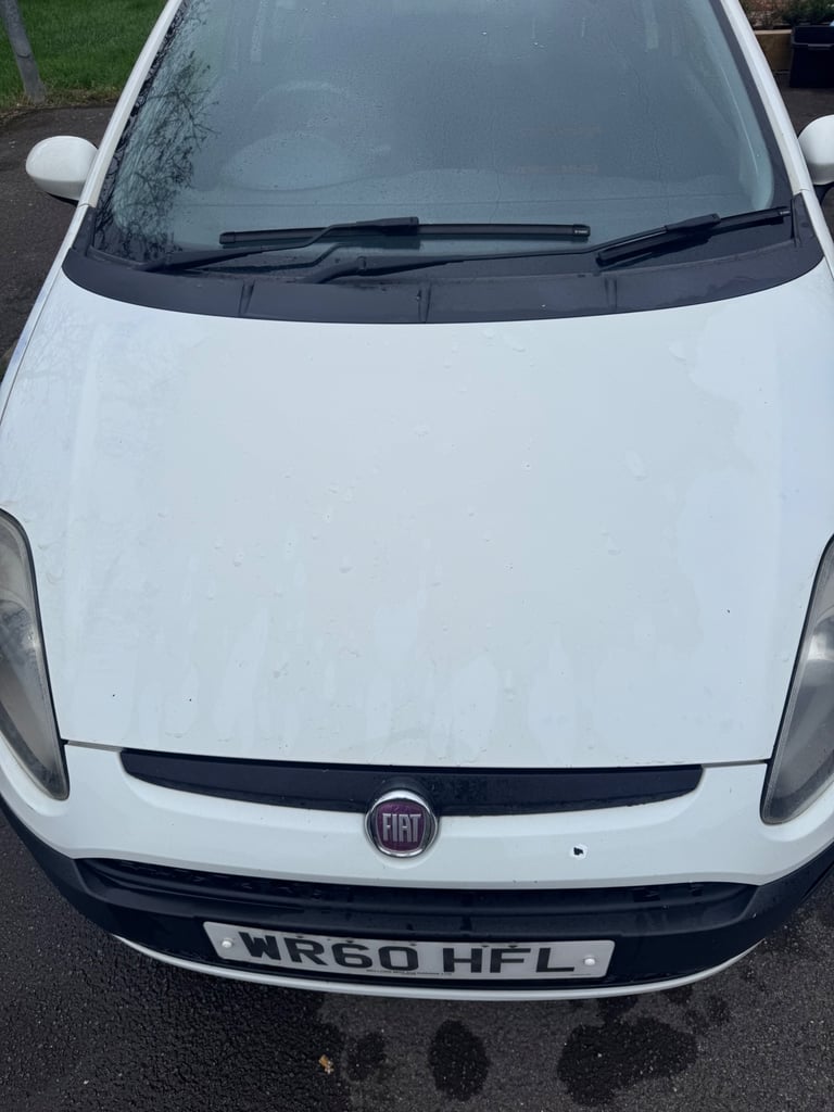 Fiat, PUNTO EVO, Hatchback, 2011, Manual, 1368 (cc),3 doors - Image 2