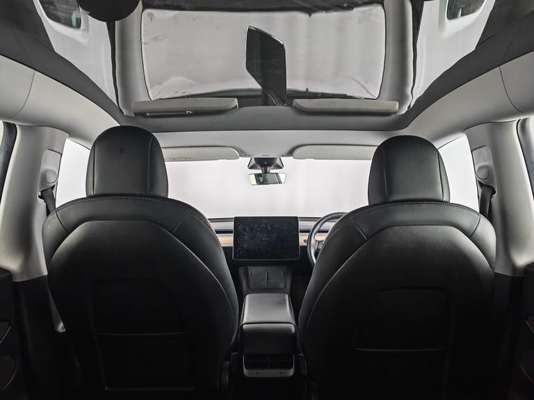 2022 Tesla Model Y (Dual Motor) Long Range Auto 4WDE 5dr MPV Electric Automatic