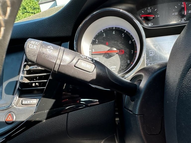 2018 Vauxhall Astra 1.0i Turbo ecoTEC SRi Hatchback 5dr Petrol Manual Euro 6 (s/s) (105 ps) Hatch...