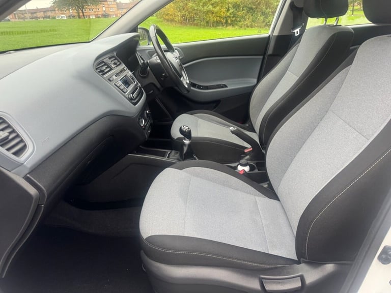 2015 Hyundai i20 1.2 Blue Drive SE Hatchback 5dr Petrol Manual Euro 6 (s/s) (84 ps) Hatchback Pet...