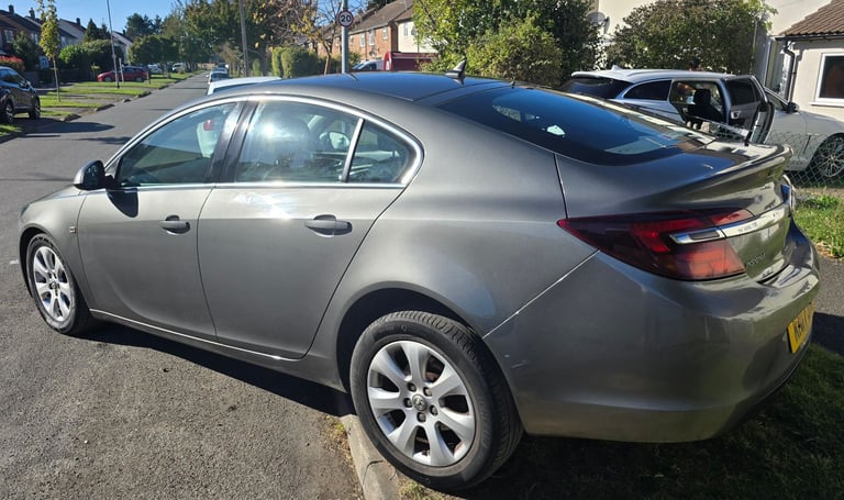 Vauxhall, INSIGNIA, Hatchback, 2017, Manual, 1598 (cc), 5 doors