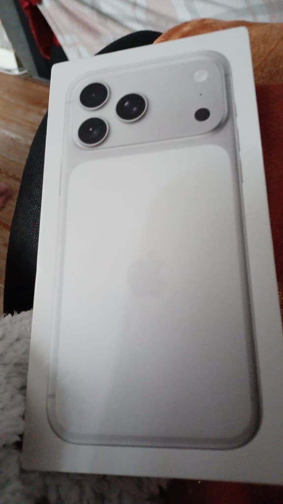 iPhone 17 pro max silver brand new 