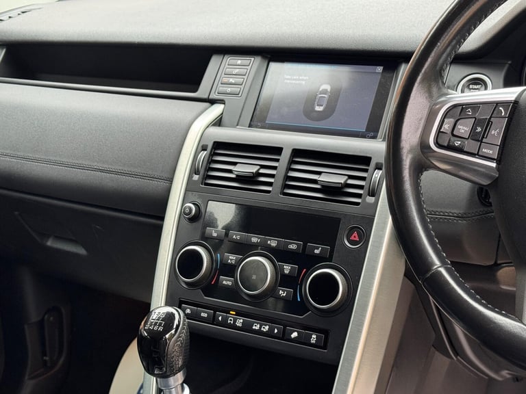 2017 Land Rover Discovery Sport 2.0 TD4 SE Tech 4WD Euro 6 (s/s) 5dr ESTATE Diesel Manual